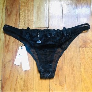 Fleur Du Mal Lily embroidery cheeky size 2 (S)